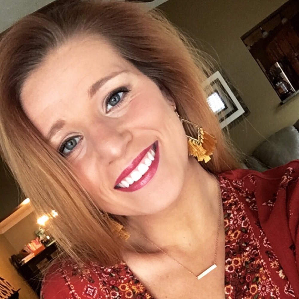 Meet your Posher, Savannah